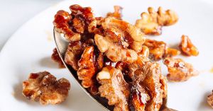 Honey Cinnamon Flavoured Walnuts