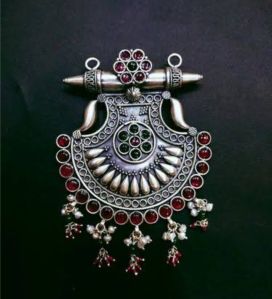 Ladies Designer Pendant