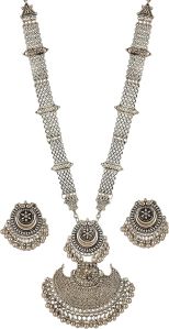 Ladies Fancy Heavy Necklace