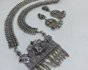 Ladies Fancy Heavy Pendent Necklace