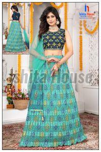 Ladies Party Wear Viscose Lehenga Choli, Technics : Machine Made