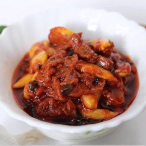 Spicy Garlic Pickle