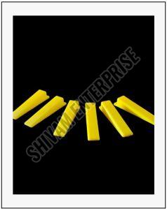 Shivam Enterprise HDPE Tiles Leveler Wedge, Color : Yellow