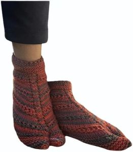 Ladies Maroon Acrylic Socks