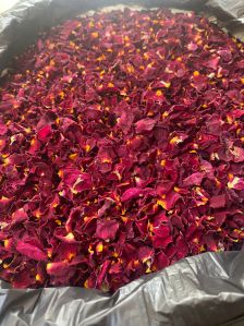 Dry Rose Petals, Color : Red/pink