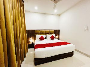 Delux Single Room