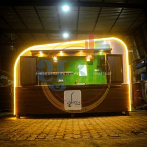 Juice Straw Kiosk