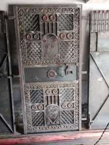 Jali Iron Gate