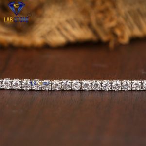 Attractive Round Cut Diamond White Gold Bracelet