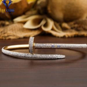 Modern Round Cut Diamond Yellow Gold Bracelet