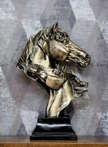 Handcrafted Horse Face Idol For Home Décor Decorative Showpiece