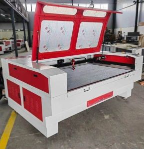 CL1390 150W Double Head 3 Axis Co2 Laser Cutting & Engraving Machine