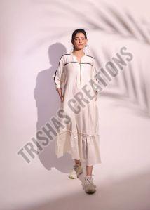 Plain Gathered Cotton Zipper Frock, Technics : Machine Made