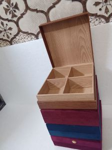 Wooden Dry Fruit Box