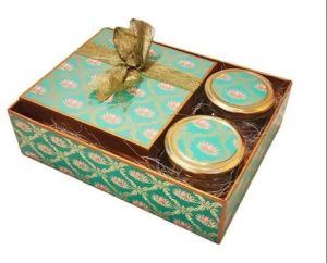 Wooden Box Gift Hamper, Technics : Hand Made