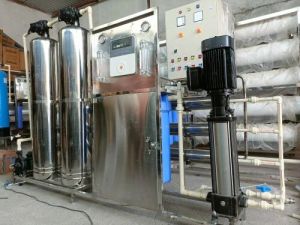 Stainless Steel Fully Automatic Mineral Water Purification Plant, Voltage : 220V For Hotels/restaurants