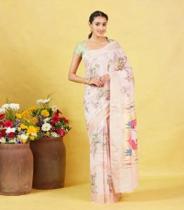 White Crepe Silk Saree Is Printed With Floral Motifs