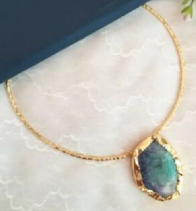 Elsie Hammered Solar Agate Neck Cuff