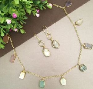 Golden Chain Raw Stone Chimes Necklace Set