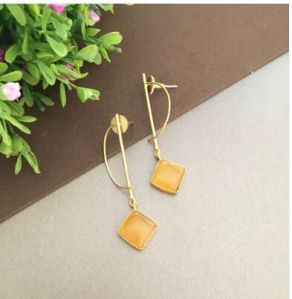 Khushi Golden Textured Drop Earring