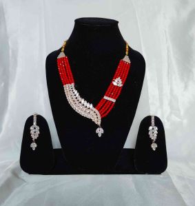 Crystal Beaded Five Line Necklace Set With Ad Stones