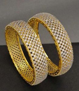 Zevarly Alika Stylish Twotone Gold Plated Ad Bangles