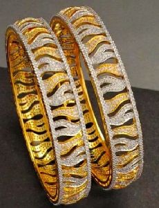 Zevarly Festive Ad Bangle Pair