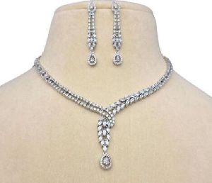 Zevarly Sakshita Ad Necklace Set Rh