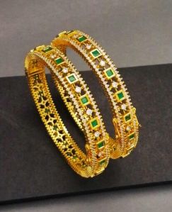 Zevarly Tisha Openable Bangles