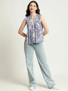Lilac Floral Print Everyday Sleeveless Pleated Top