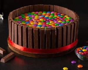 Swirl Of Gems Kit Kat Cake