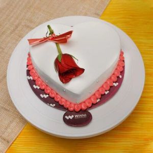 Tempting Heart Shape Vanilla Cake