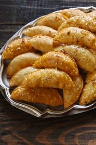 Khoya Gujiya