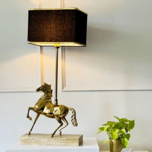 Antique Brass Finish Metal Design Horse Table Lamp With Wooden Base