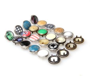 Printed Polished Pearl Button, Shape : Oval, Round For Clothing