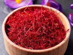 Natural Saffron., Color : Dark Brown For Cooking, Spices, Food Medicine