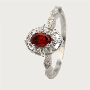 Ladies 925 Sterling Silver Garnet Ring