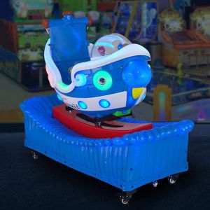 Hardware+PP Kiddy Ride Rotating Dolphine, Brand Name : Hgr Amusement