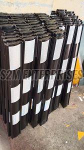 Delineator Post for Road