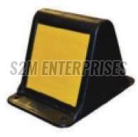 Permanent Plastic Road Median Marker, Feature : Erasable, Leakproof, Light Weight, Low Odor, Non Toxic