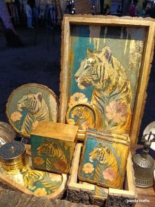 Polished Wooden Articles for Gifting, Decoration