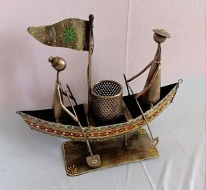 Polished Iron Handicrafts Metal Boat Statue, Color : Brown