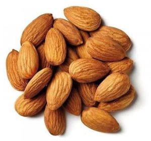 Whole California Almond for Food, Form : Packed