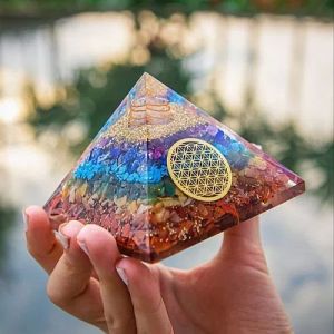 Resin Natural Crystals Seven Chakra Orgone Pyramid