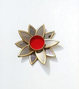 Glass Open Lotus Brass T-light Candle Holder, Color : Golden