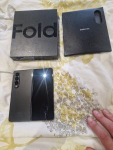 Samsung Galaxy Z Fold 4 Mobile Phone