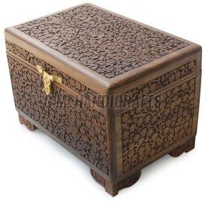 Polished Wooden Storage Chest, Color : Brown