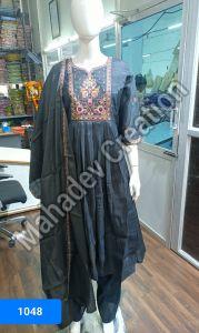 Ethnic Functions Cotton Blend Lady Celebration Wear Floral Suit