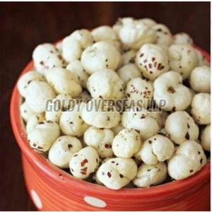 Raw Makhana packed, Packaging Type : Packet, Shelf Life : 12 month