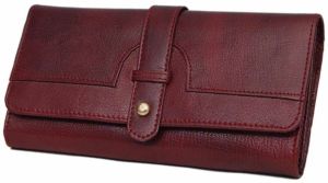 Wine Textured Women Leather Wallet Classic, Packaging Type : Box